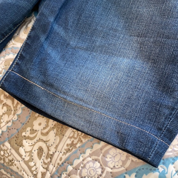 Eddie Bauer Petite Jean Shorts - Size 12P - Picture 8 of 12